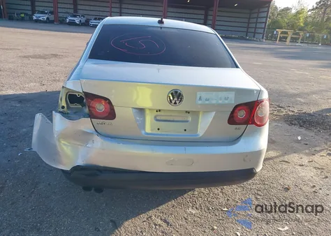 2009 Volkswagen Jetta Se from USA, damaged, VIN 3VWRM71K29M153216